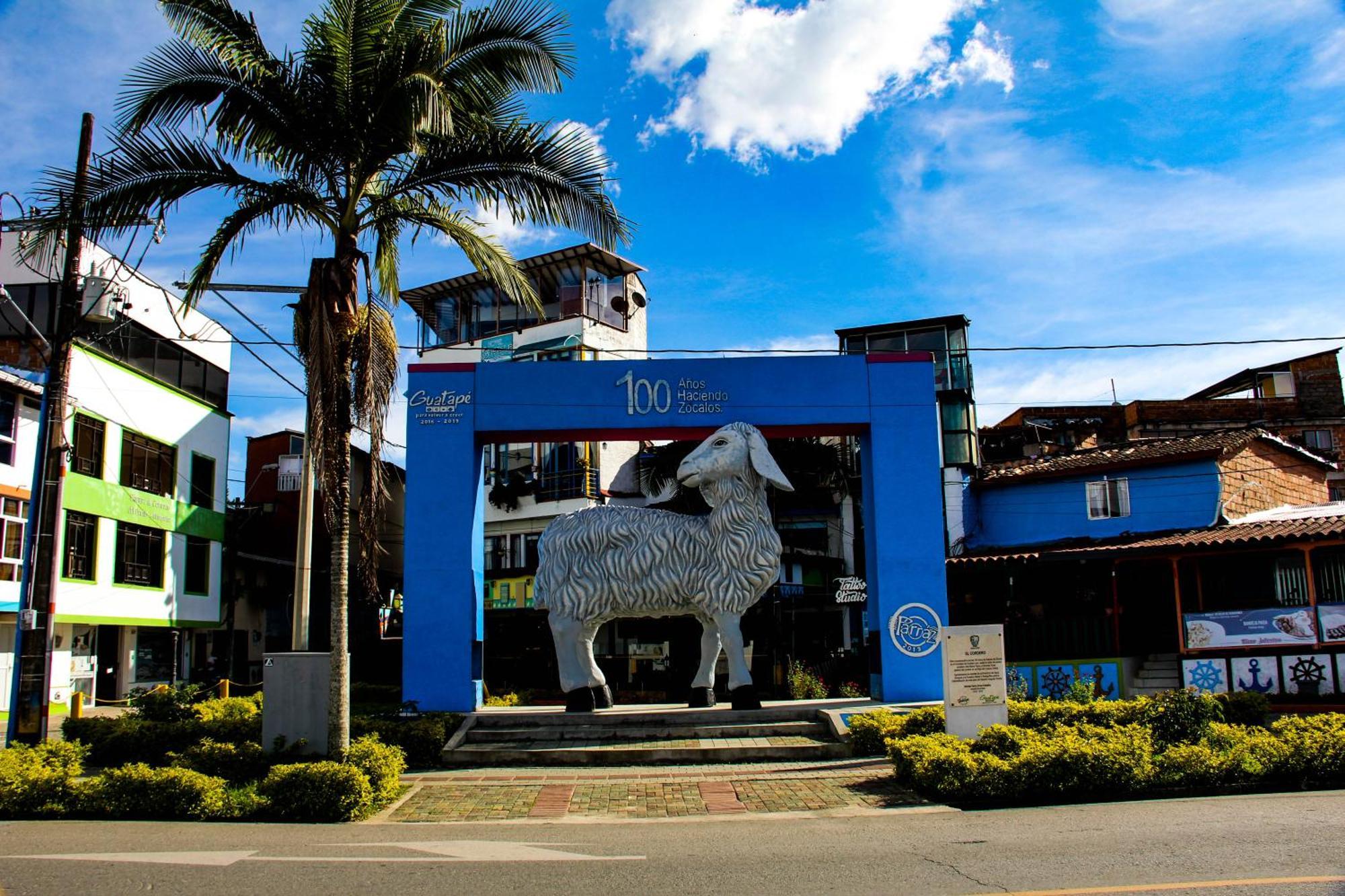 Hotel Real Guatapé Dış mekan fotoğraf